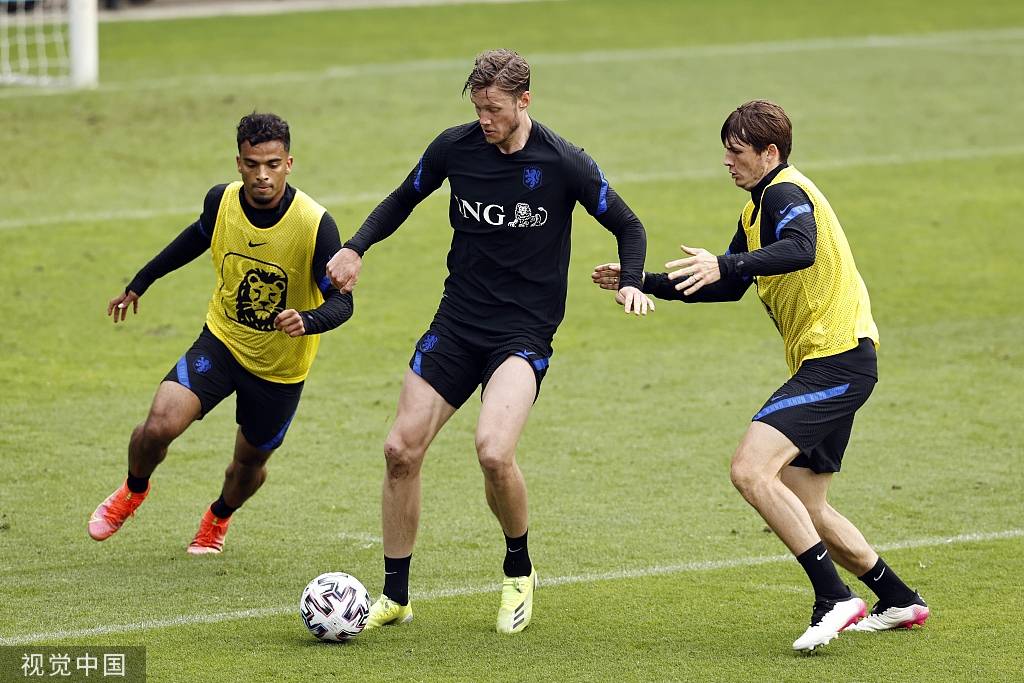 半岛体育地址-强队轻松碾压对手，实力尽显无疑