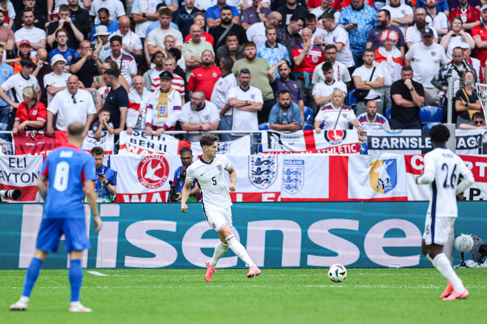 关于波兰胜英格兰，提前晋级欧洲杯附加赛的信息