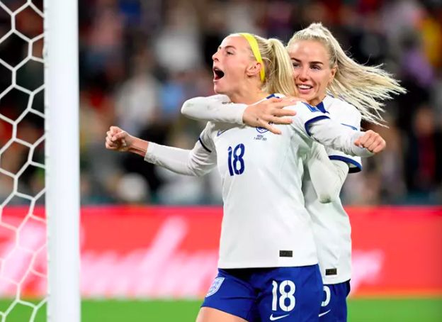 法国女足继续保持全胜，晋级世界杯八强