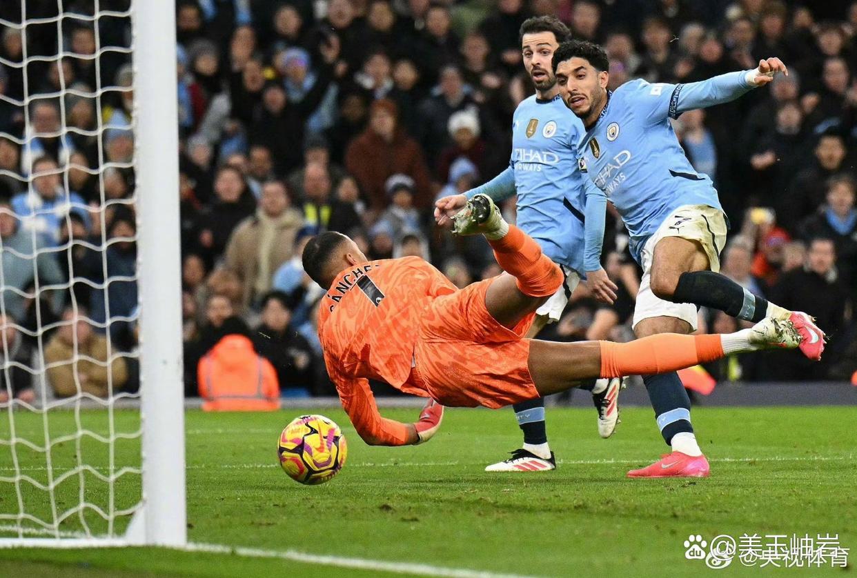包含曼城火力全开再战英伦，赢球在望的词条
