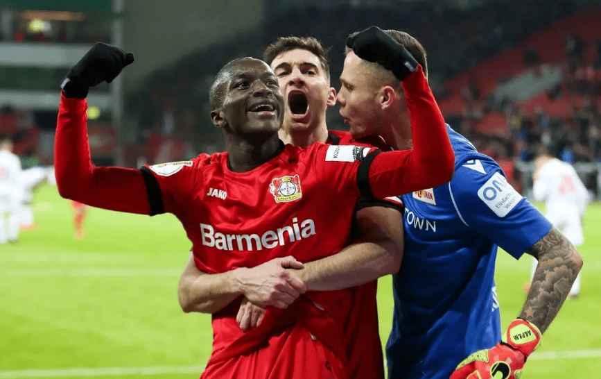 门兴格拉德巴赫取得惊人的连胜纪录的简单介绍 门兴格拉德巴赫取得惊人的连胜纪录的简单介绍